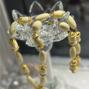 Vintage Trifari TM Beige Lucite Etruscan Style Gold Tone Statement Necklace